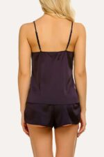 Classic wooden chair - Image 2