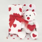 Λούτρινο λευκό αρκουδάκι με κουβέρτα 28cm